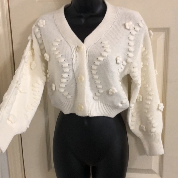 Jessica Simpson cute cream dotted v-neck long sleeve cardigan sweater size‎ M - Picture 3 of 11